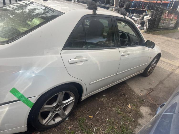 lexus Is200 2001 Parts & Wrecking