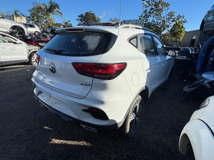 mg Zs Dec 2022 Parts & Wrecking