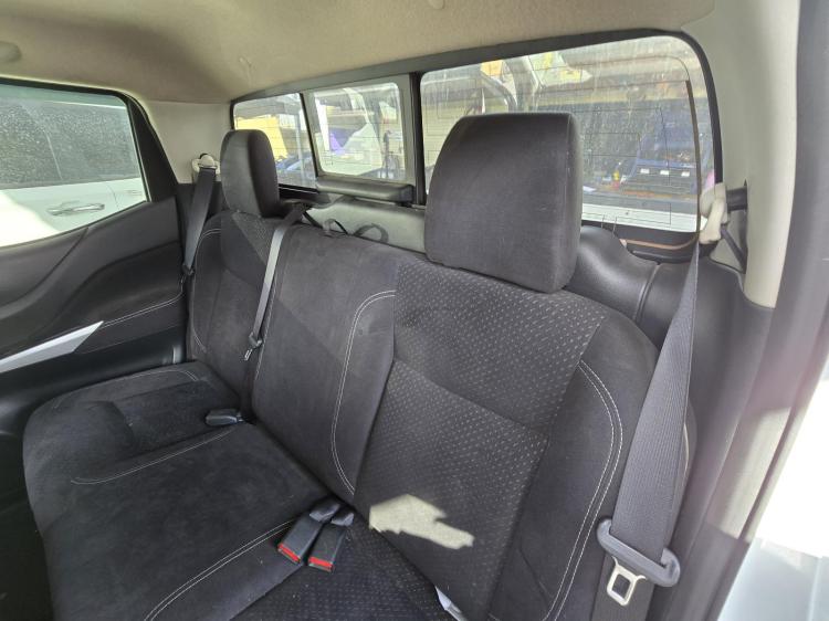 nissan Navara NP300 ST Apr 2015 Parts & Wrecking