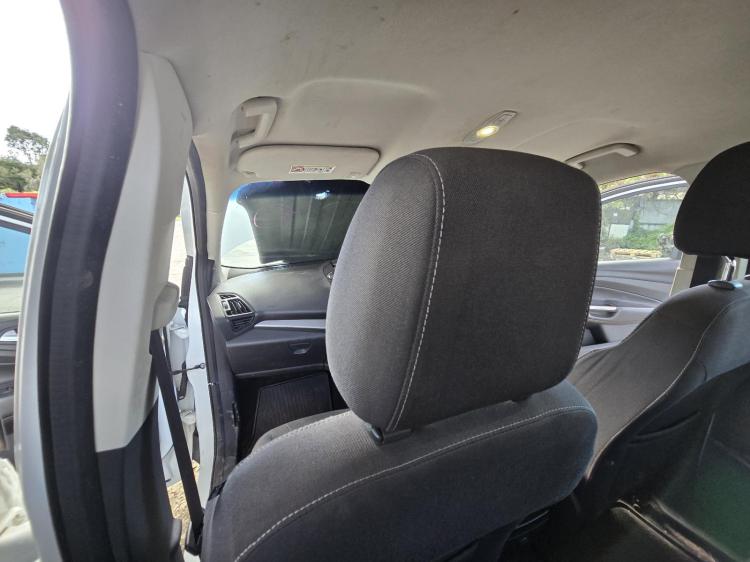 ford Kuga TF AMBIENTE Sep 2014 Parts & Wrecking