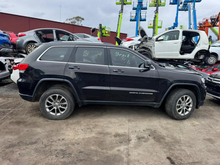jeep Grand Cherokee Jun 2017 Parts & Wrecking