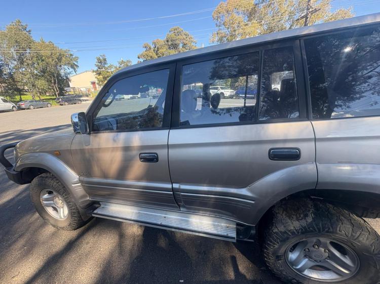 toyota Land Cruiser 2002 Parts & Wrecking