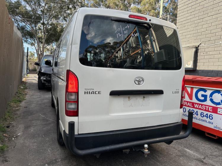toyota Hiace KDH101 Parts & Wrecking