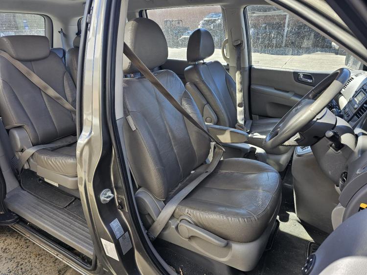 kia Carnival GBB8J46 SLI Jul 2010 Parts & Wrecking