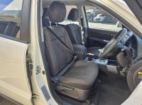 2011 Hyundai Santa Fe image 7