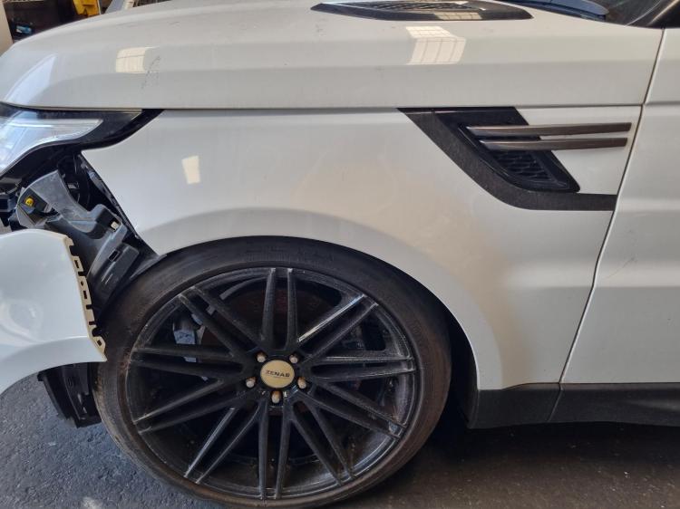 land rover Rangerover Sport TDV6 SE L494 2014 Parts & Wrecking