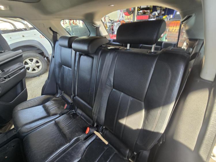 land rover Discovery Sport L550 TD4 SE Jul 2015 Parts & Wrecking
