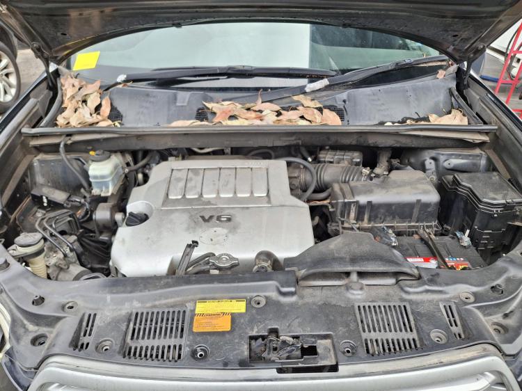 toyota Kluger GSU40R Jul 2008 Parts & Wrecking