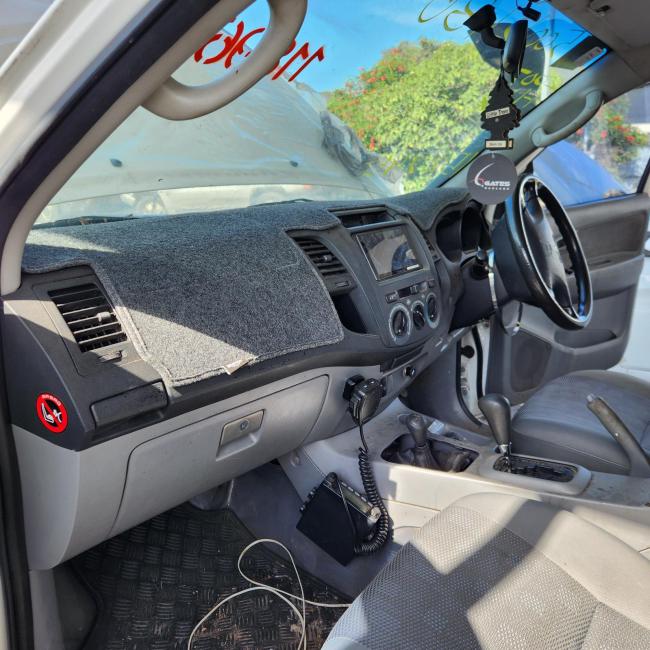 toyota Hilux KUN26R SR Apr 2007 Parts & Wrecking