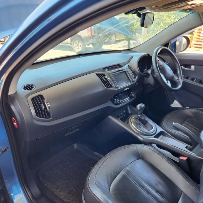 kia Sportage SL PLATINUM Apr 2013 Parts & Wrecking