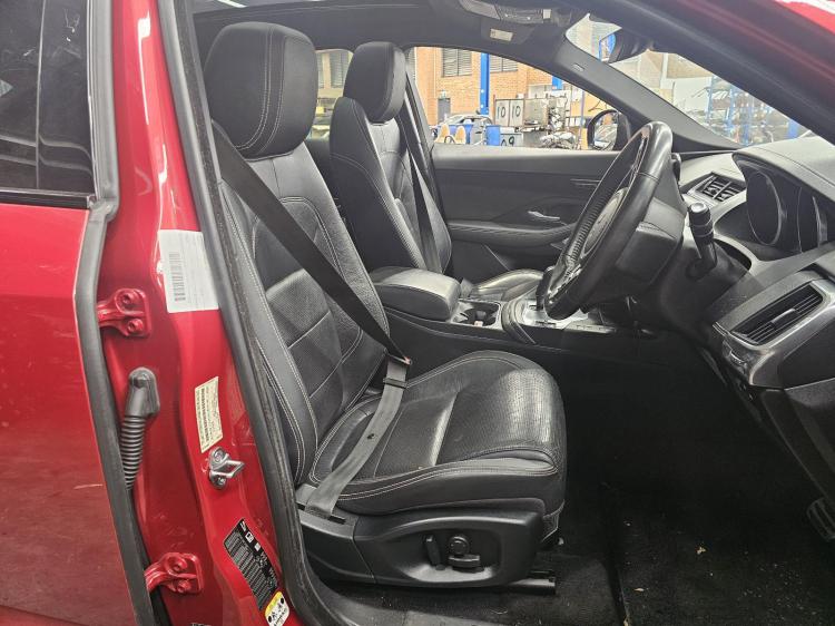 jaguar E Pace X540 D180 R-DYNAMIC SE Feb 2018 Parts & Wrecking