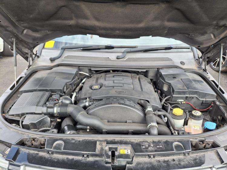 land rover Discovery SERIES 4 Aug 2015 Parts & Wrecking