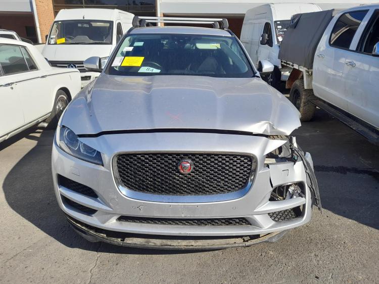 jaguar F Pace 2.0DT AUTO 8SPD AWD 20D PRESTIGE Jan 2017 Parts & Wrecking
