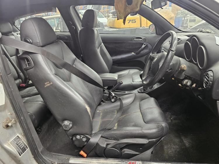 alfa romeo 147 2.0L AR32310 3DR HATCH 5SPD MAN FWD 16V TWIN SPARK Sep 2003 Parts & Wrecking