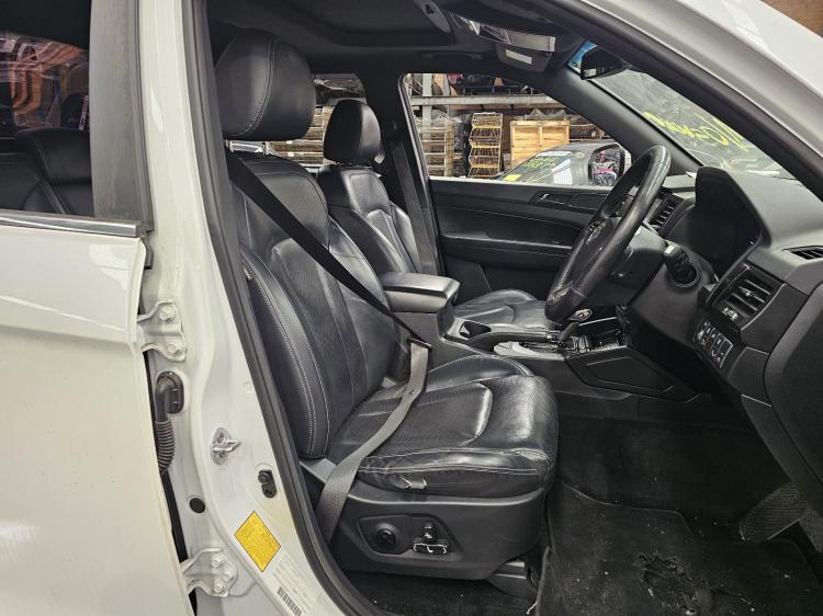 ssangyong Musso EARLY 2.2DT AUTO 6SPD 4WD ULTIMATE Mar 2020 Parts & Wrecking