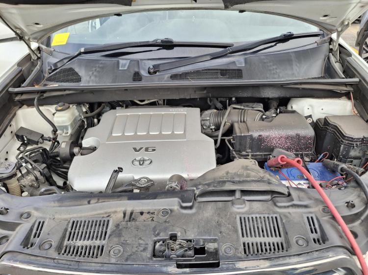 toyota Kluger GSU45R Aug 2010 Parts & Wrecking