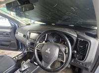 2014 Mitsubishi Outlander ZJ PHEV image 7