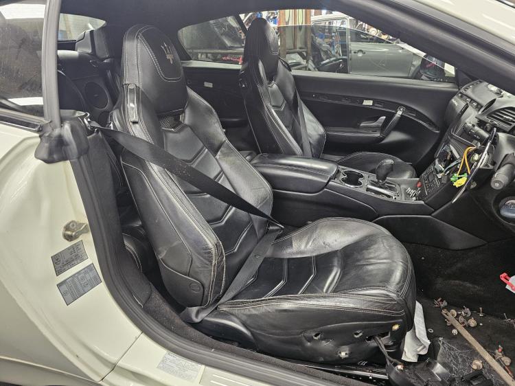 maserati Grancabrio 4.7L GRANCABRIO RED COVER AUTO ZF 6SPD RWD M145 Jan 2015 Parts & Wrecking