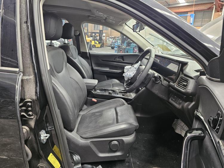 mahindra Xuv700 2.0T AUTO 6SPD FWD AX7L Sep 2024 Parts & Wrecking