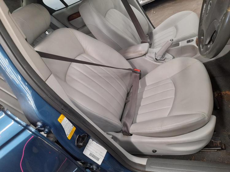 jaguar X Type 2.5L AJ-V6 AUTO 5SPD AWD SE Jan 2003 Parts & Wrecking