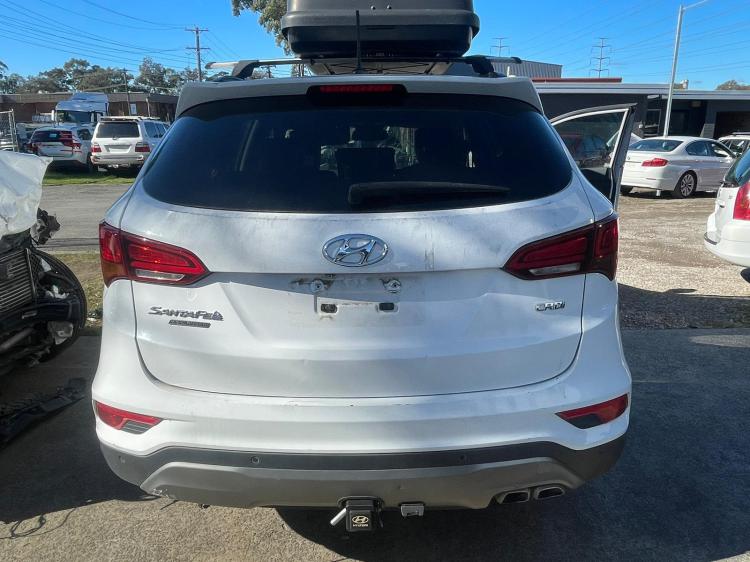 hyundai Santa Fe DM II 2017 Parts & Wrecking