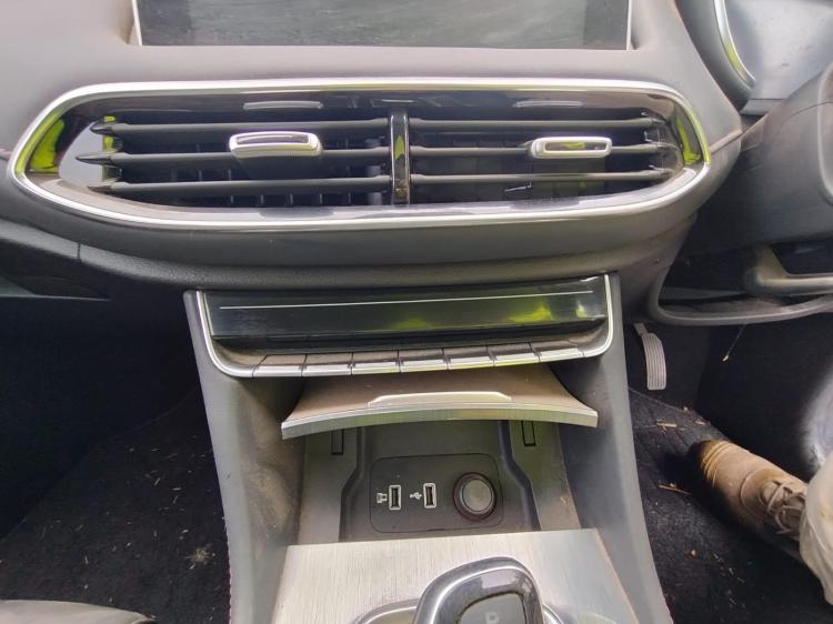 mg Hs 2022 Parts & Wrecking