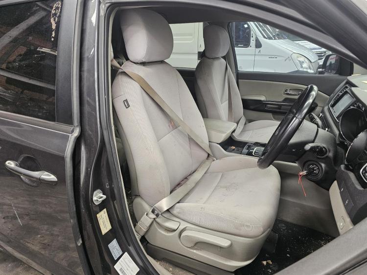 kia Carnival 2.2DT D4HB AUTO 6SPD FWD SI Jan 2016 Parts & Wrecking