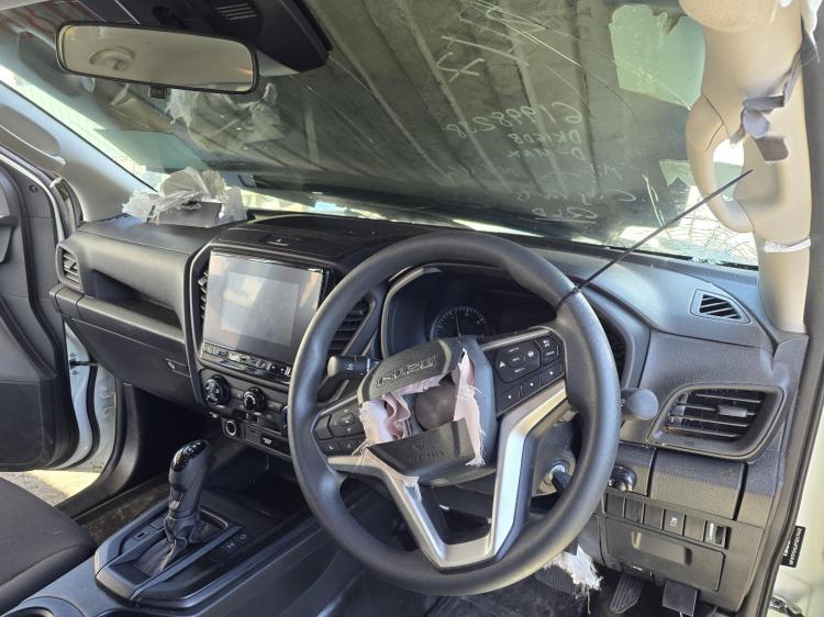 isuzu D Max RG SX Jul 2023 Parts & Wrecking
