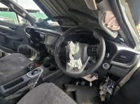 2016 Toyota Hilux GUN126R SR5 image 7