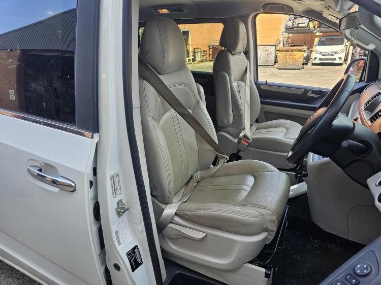 ldv G10 WAGON 2.0T 20L4E AUTO 6SPD RWD SV7A 9SEAT Sep 2015 Parts & Wrecking