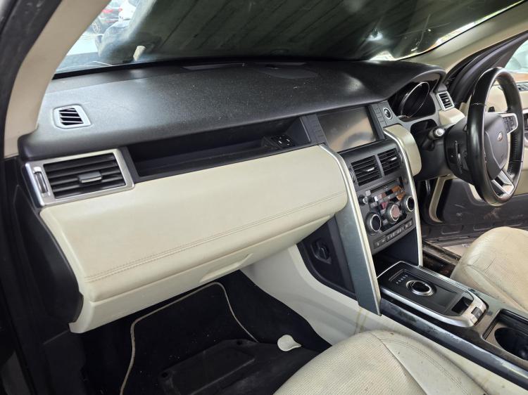 land rover Discovery Sport L550 TD4 HSE LUXURY Oct 2017 Parts & Wrecking