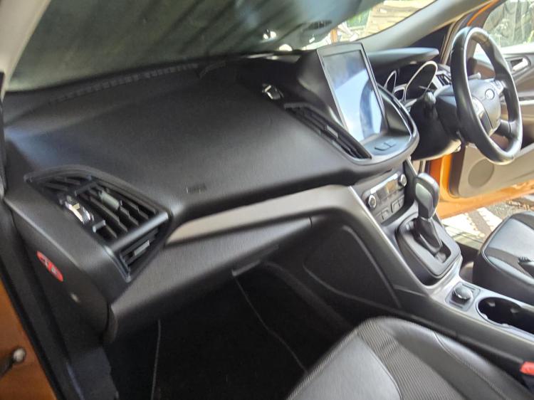 ford Kuga TF TREND May 2015 Parts & Wrecking