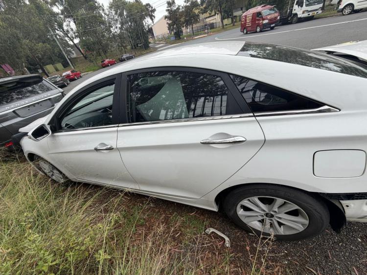 hyundai I45 2012 Parts & Wrecking