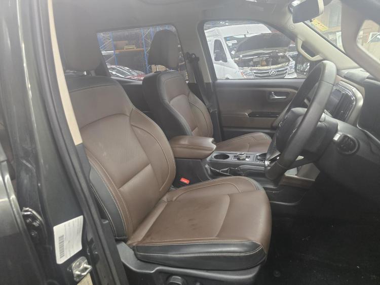 mahindra Scorpio 2.2DT MHAWK AUTO 6SPD 4WD Z8 Aug 2023 Parts & Wrecking