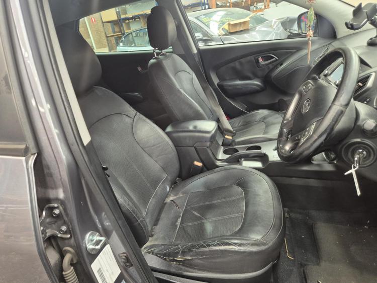 hyundai Ix35 2.0L G4NC AUTO 6SPD FWD SE Apr 2014 Parts & Wrecking