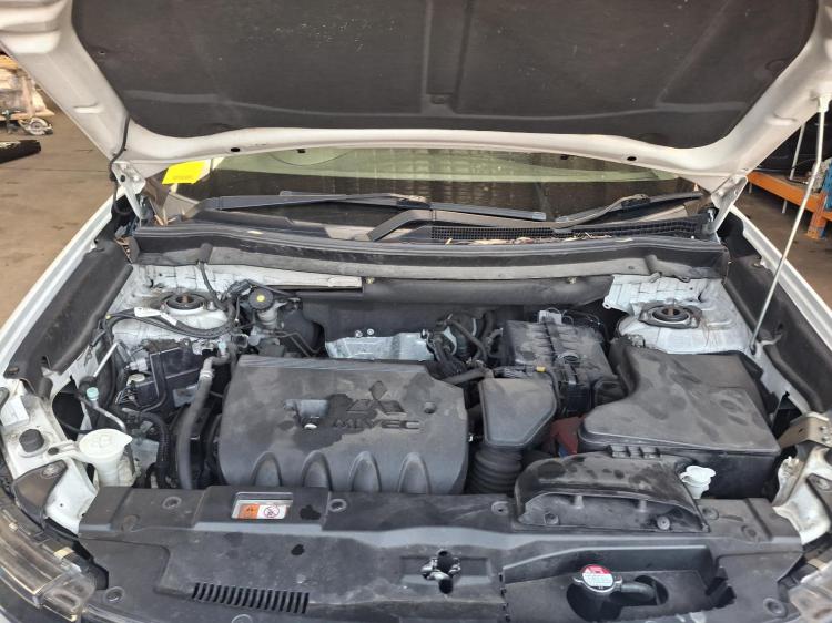mitsubishi Outlander ZL Mar 2018 Parts & Wrecking