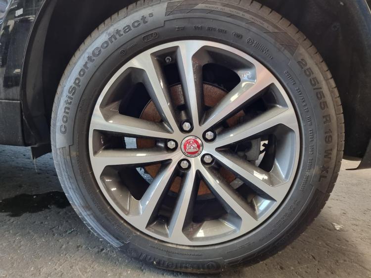 jaguar F Pace 25D R-SPORT 177KW AWD X761 2019 Parts & Wrecking