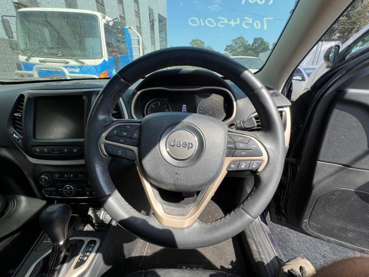 jeep Cherokee KL Jan 2015 Parts & Wrecking