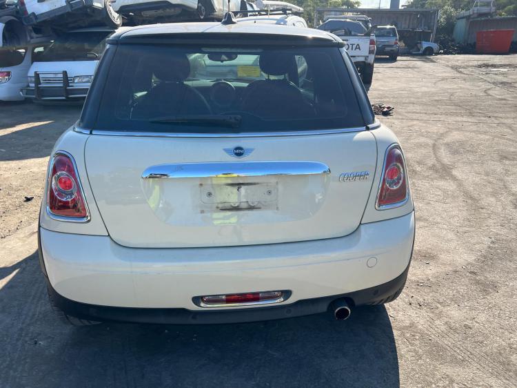 mini Cooper R56 LCI Jan 2013 Parts & Wrecking