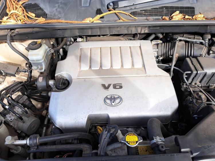 toyota Kluger GSU45R Jul 2011 Parts & Wrecking