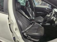 2011 Alfa Romeo Giulietta 1.7L MAN 6SPD FWD 1750 TBI image 7