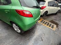 2007 Mazda 2 image 7