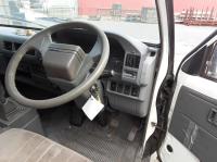 2004 Mitsubishi Express SWB S4 image 7