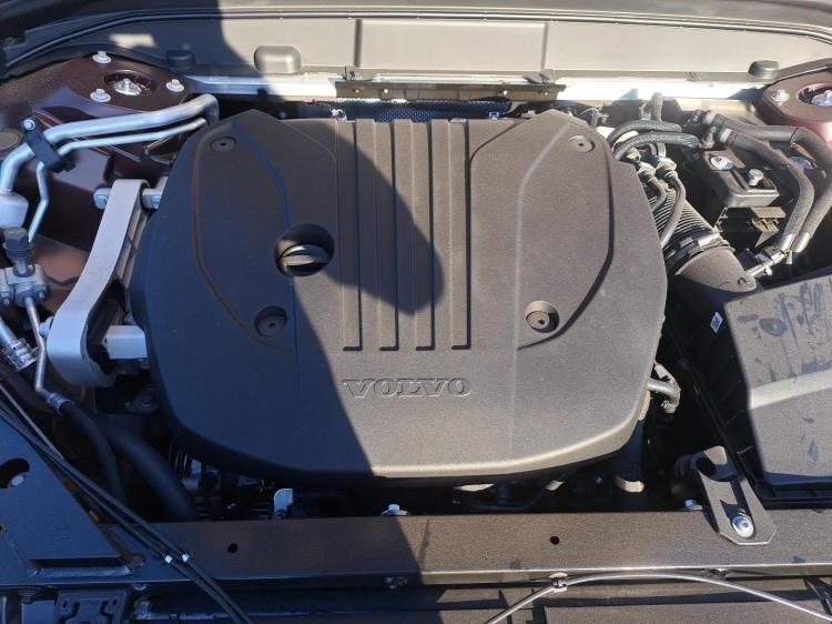 volvo Xc60 Mar 2025 Parts & Wrecking