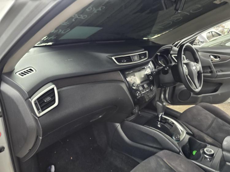 nissan X Trail T32 ST Apr 2016 Parts & Wrecking
