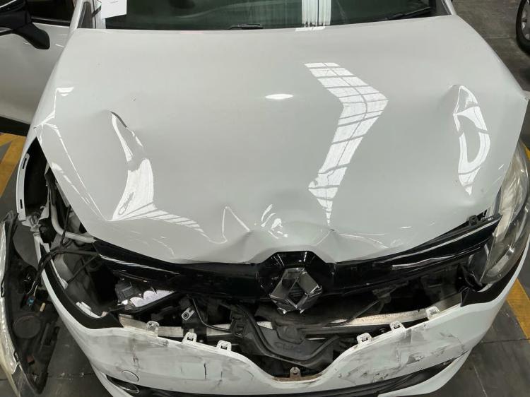 renault Clio 2017 Parts & Wrecking