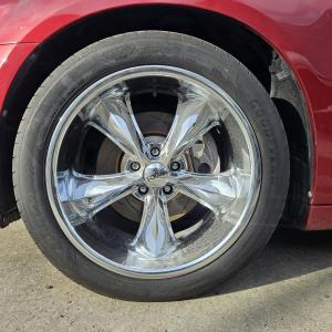 2013 Chrysler 300c image 7