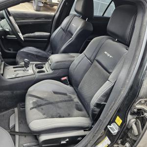 2013 Chrysler 300c LX image 7