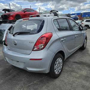 2014 Hyundai Accent PB image 7