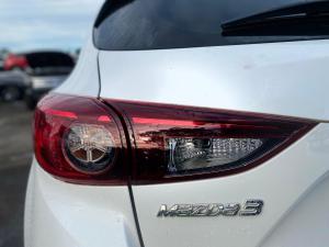 2018 Mazda 3 BN image 7